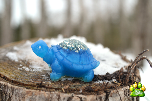 Mini tortue en résine bleu océan – Petite décoration artisanale