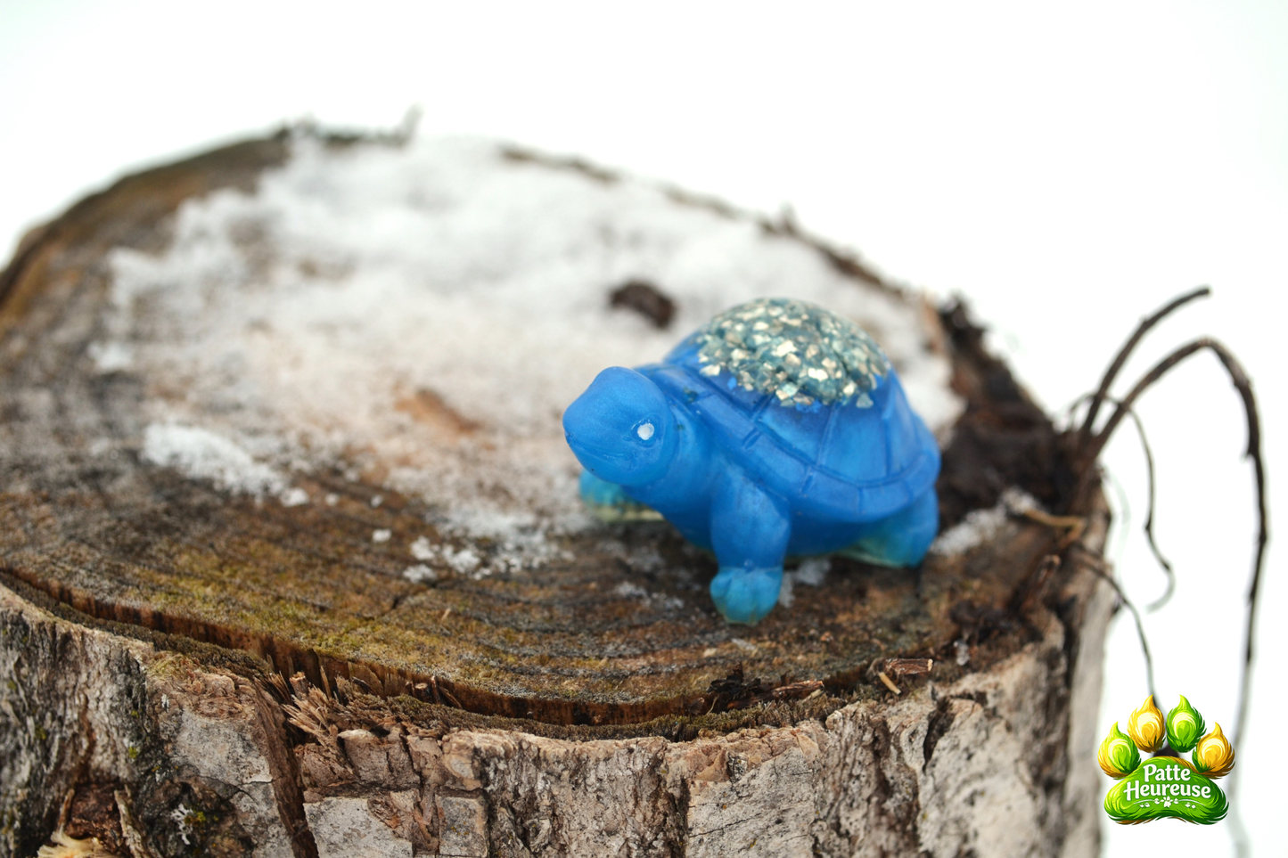 Mini tortue en résine bleu océan – Petite décoration artisanale
