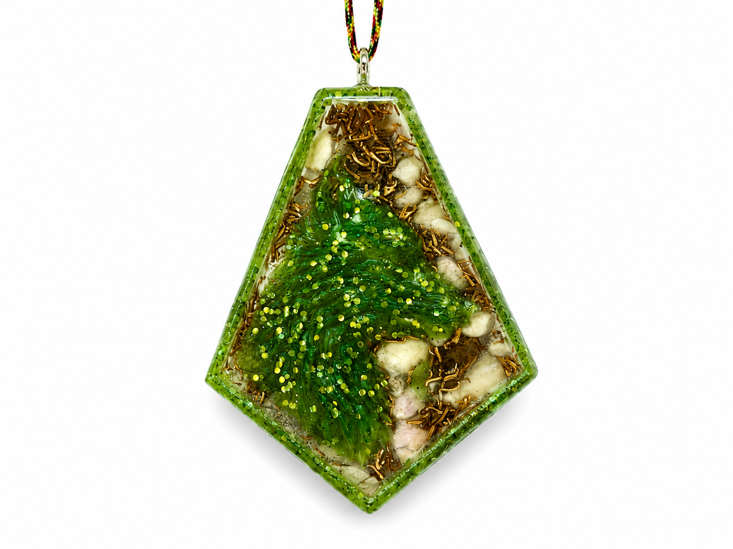 Pendantife dhowlite avec loup vert pailletter